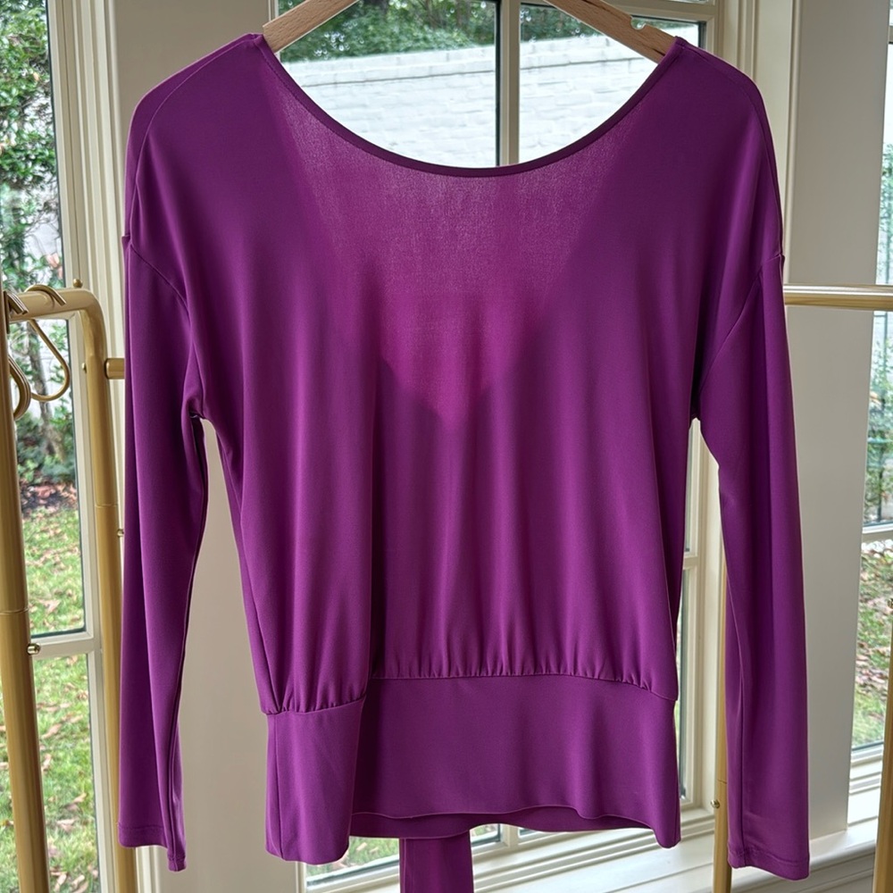 NWT WHBM Magenta open back top, XS